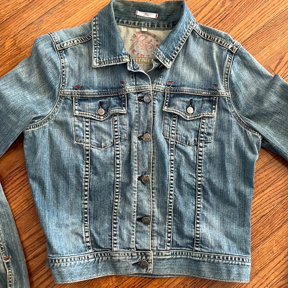 Joie Denim jacket. Large